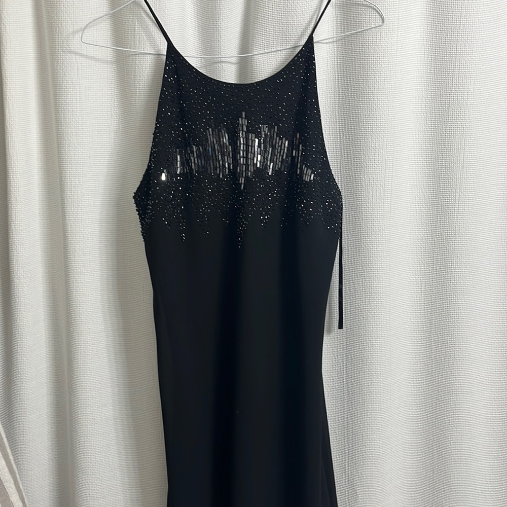 Black thin strap size 16